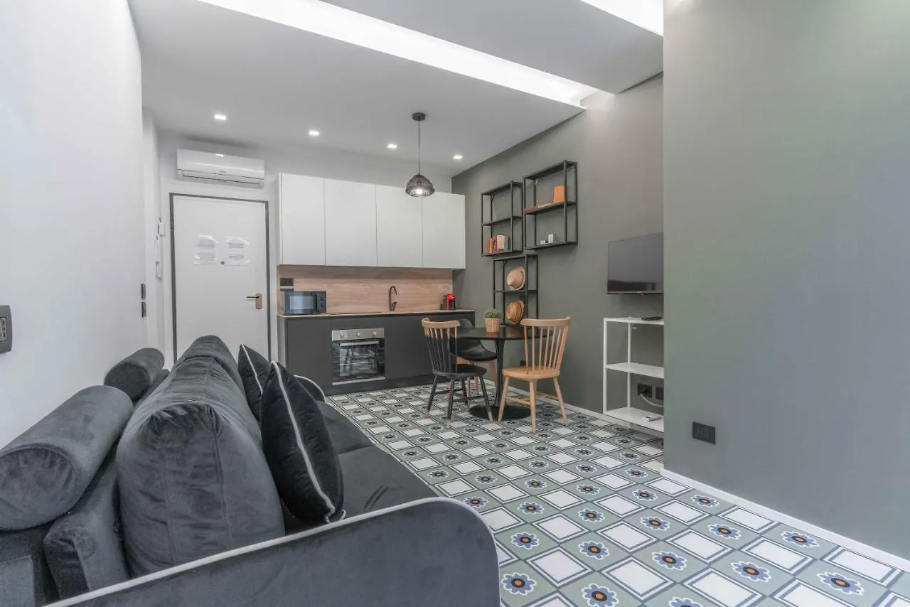 Apartamento Au8 -Corso Buenos Aires-Loreto- Terrace - Luxury Puzzle Milán Italia